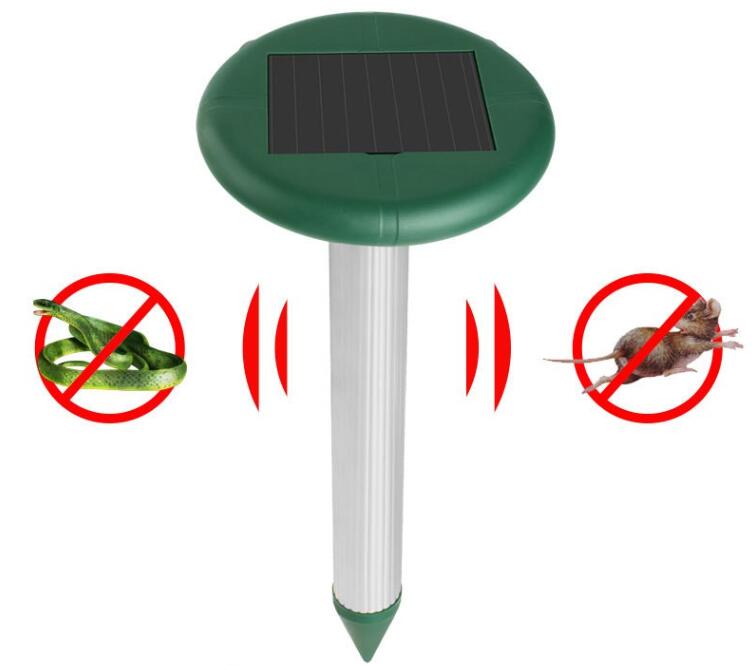 Solar-powered ultrasonic mole repellent device