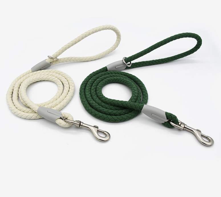 leading reins/strings